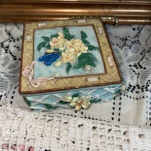 Decorative Floral Trinket Box